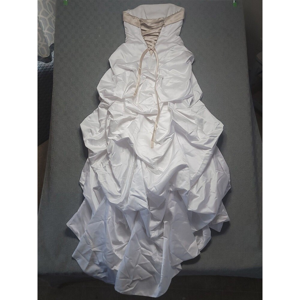 David's Bridal Wedding Dress Size 4 White Champagne Cuff Neckline T9168 - Picture 5 of 16